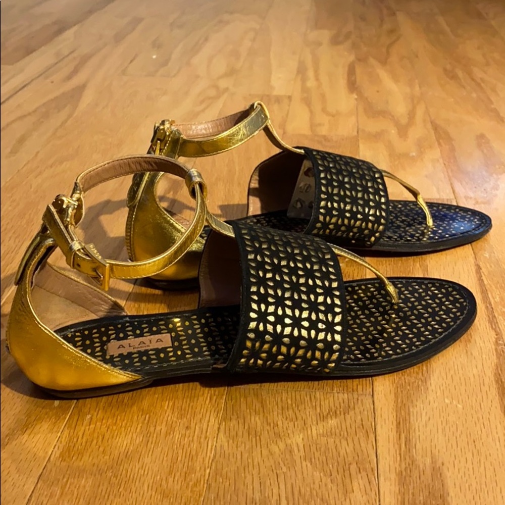 Alaia lazer cut suede and leather gladiator sandals size 40 - Picture 1 of 16